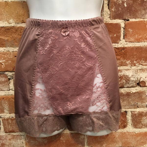 Rhonda Shear Cocoa Brown Floral Lace Smoothing Retro Style Pin Up Panties New
