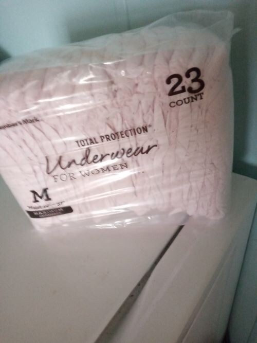 Ladies Incontinence Underwear – Medium – Brand New – Member’s Mark