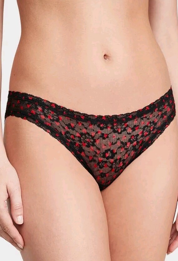 NWT Victoria’s Secret THE LACIE Lace Bikini Panty Posey Lace Size L.