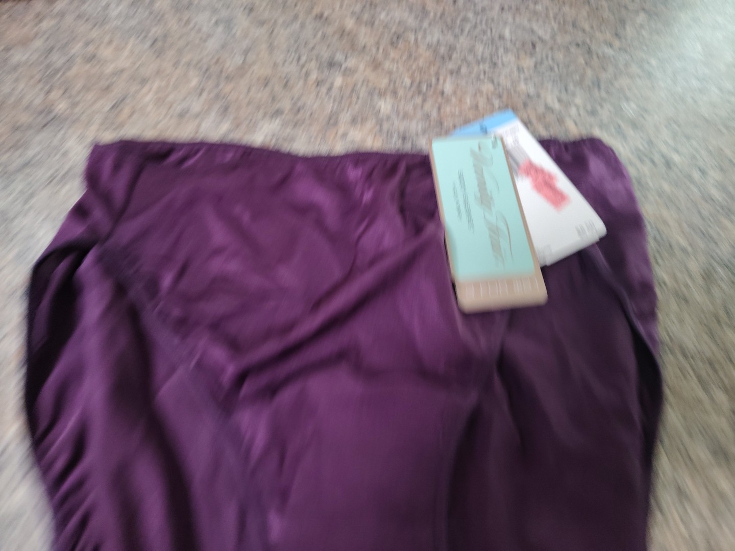 XRARE!!! NWT SEXY!!! Size 5 13066 Vanity Fair Body Sleeks Hi-Cut Panties