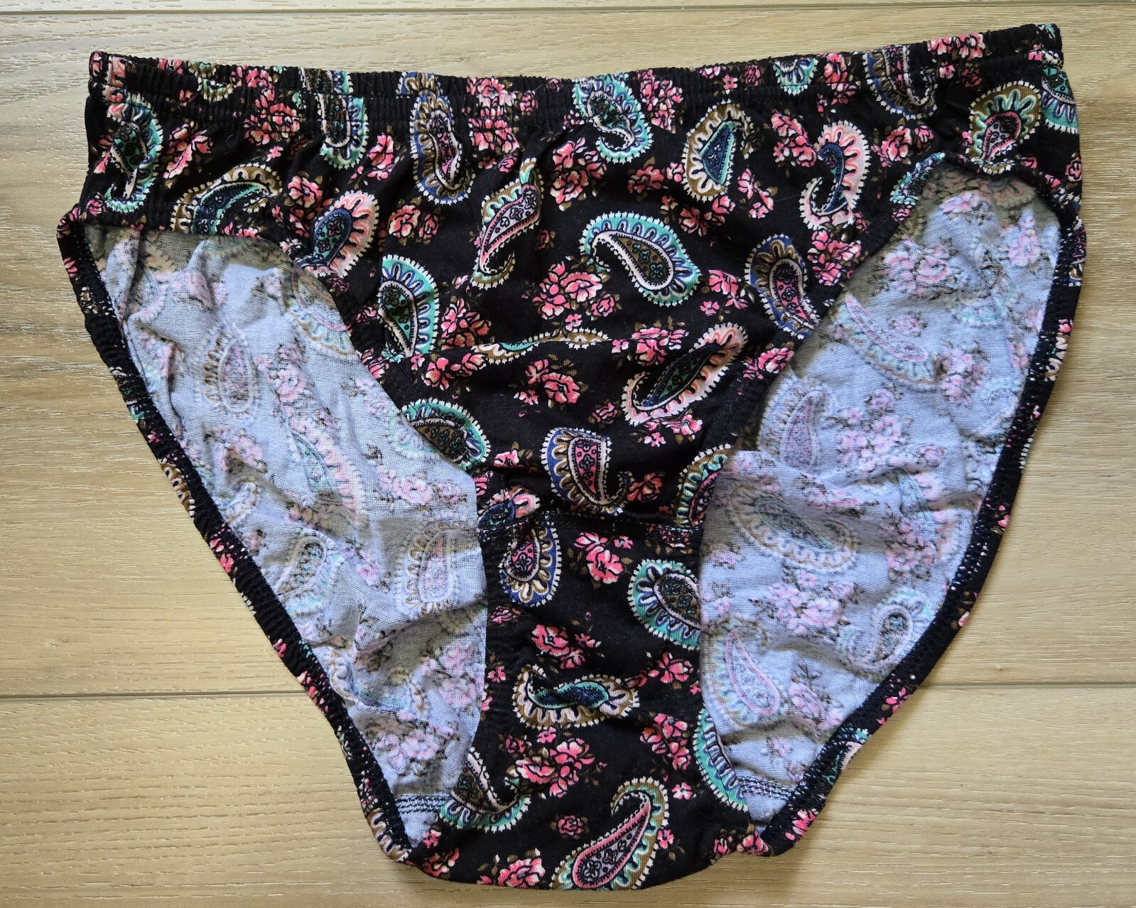 Rare Vintage Victoria’s Secret Paisley 100% Cotton High-Leg Bikini Panties M