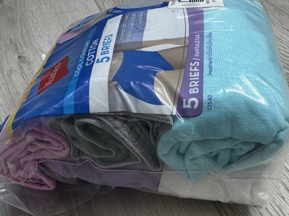 Hanes Women’s Extended Size 5-Pair Brief Underwear Panties Cotton Size 12 5XL