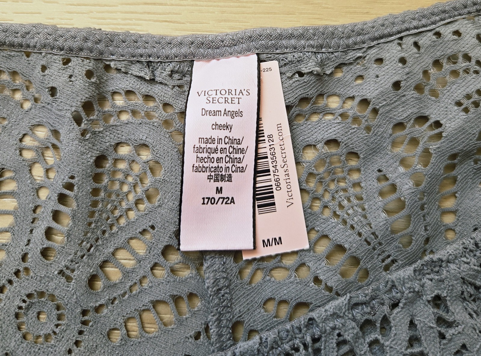 NWT Victoria’s Secret Dream Angels Gray Scalloped Crochet Lace Cheeky Panties M