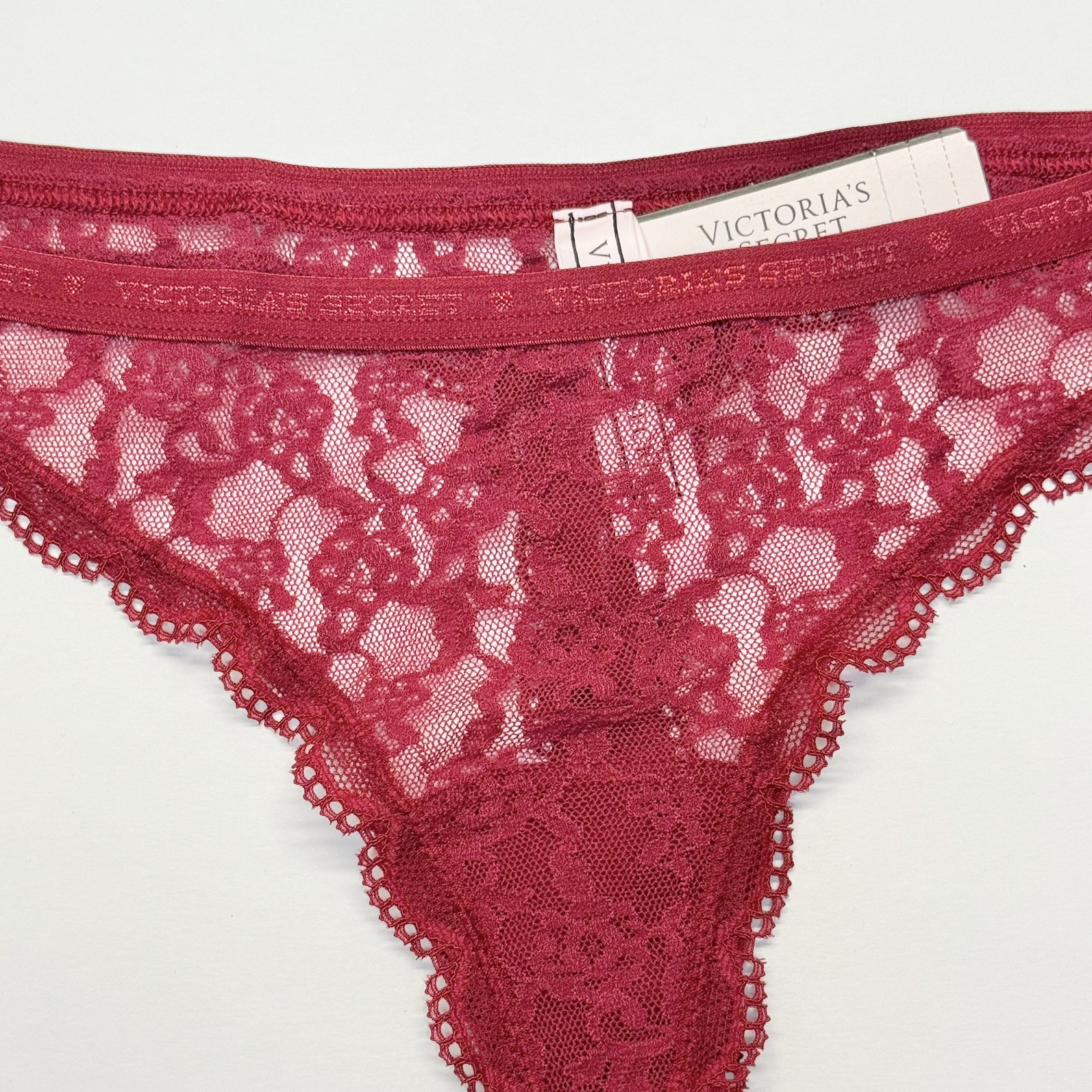 NWT VTG Lot of 4 Victoria’s Secret Pretty Lace Thong Panties Bundle Size Small