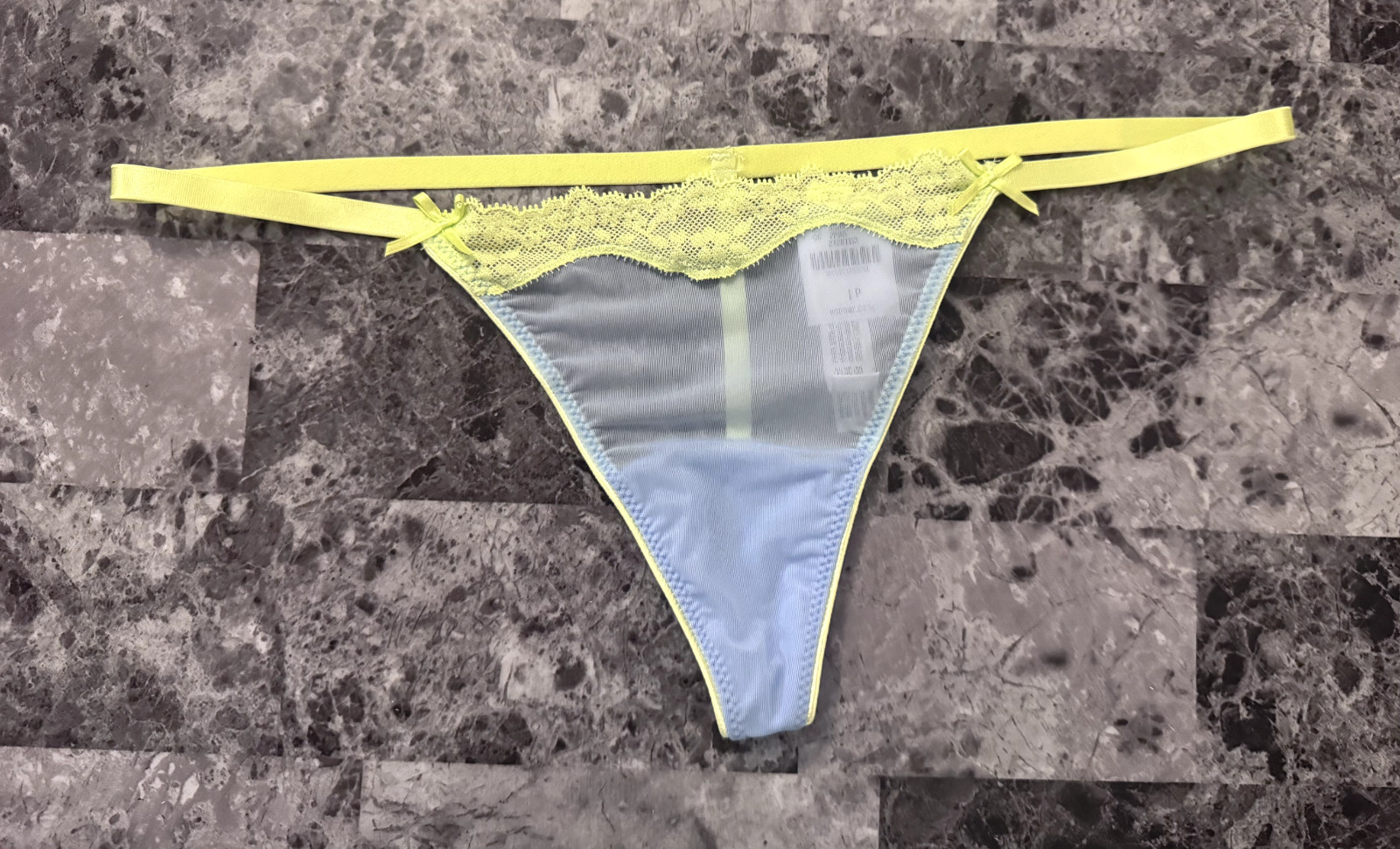 NWT VICTORIA’S SECRET PINK SHEER SMOOTH BLUE CITRON LACE V STRING PANTIES