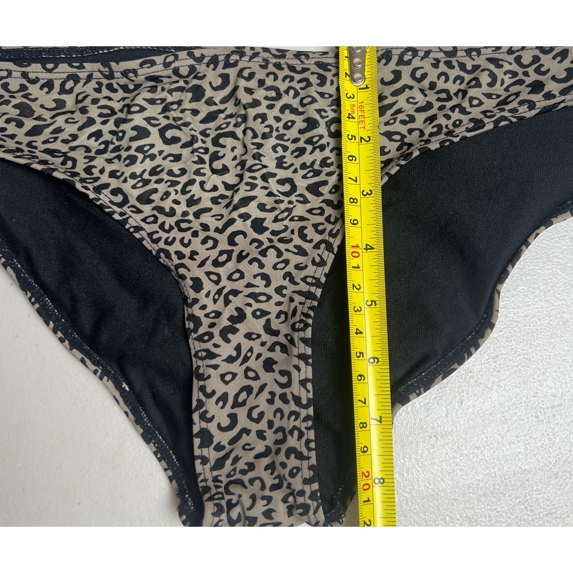 H&M Womens Bikini Bottom Size Tan Black Cheetah Leopard Print Swimsuit 10