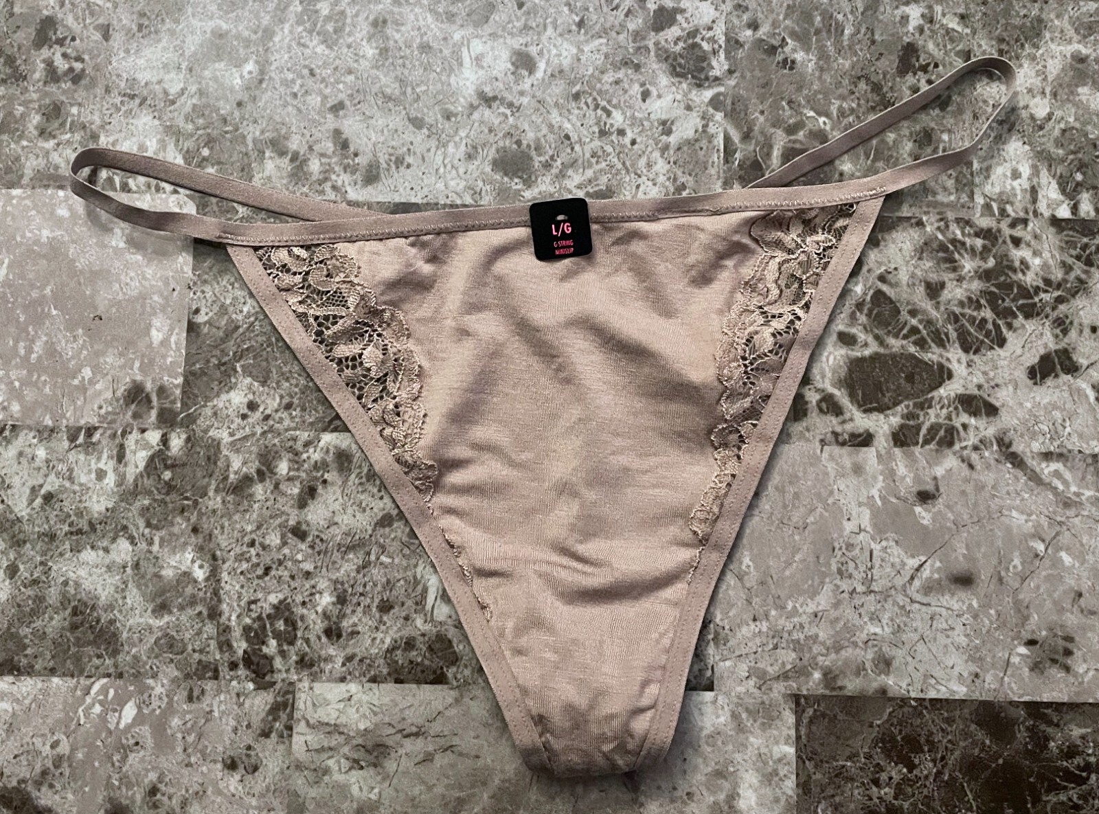 NWT LA SENZA LARGE TAUPE MODAL BLEND LACE RARE V STRING PANTIES