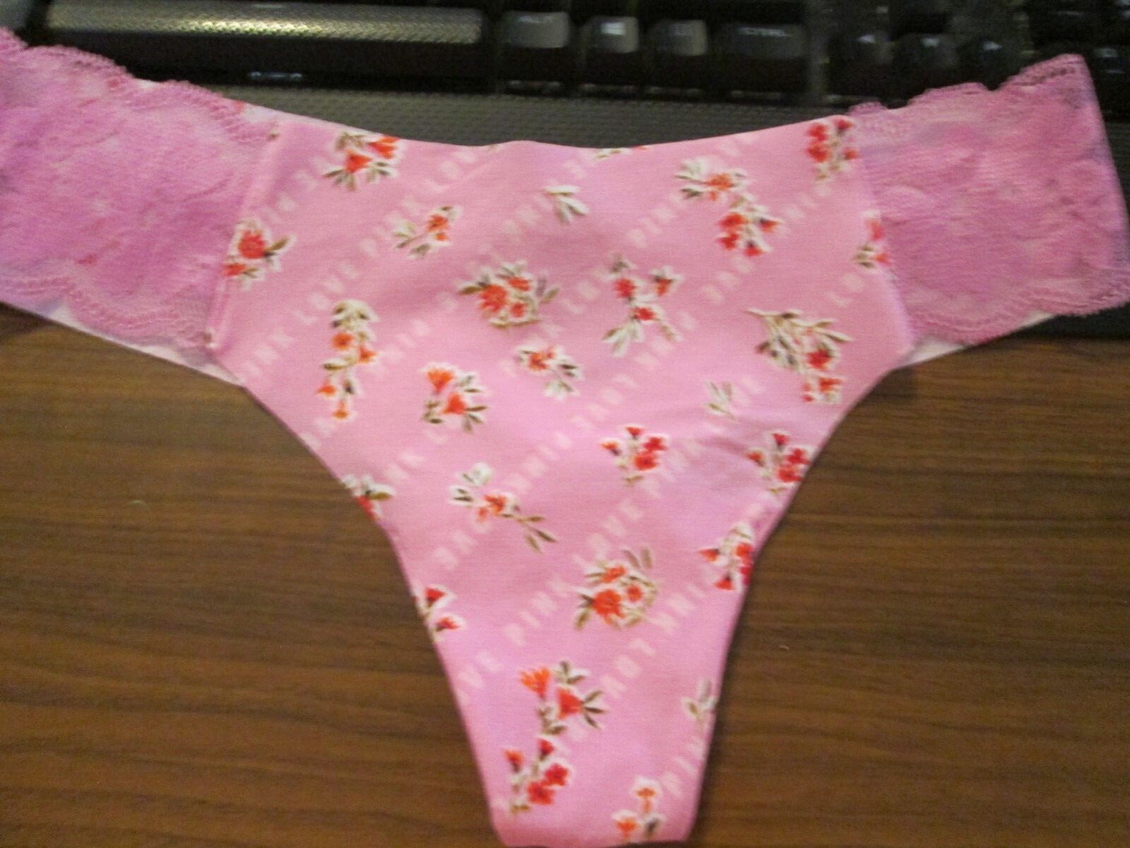 🌷New Victoria’s Secret💲Discounts on 2+💲💖Laser Thong XS, S, M, L, XL