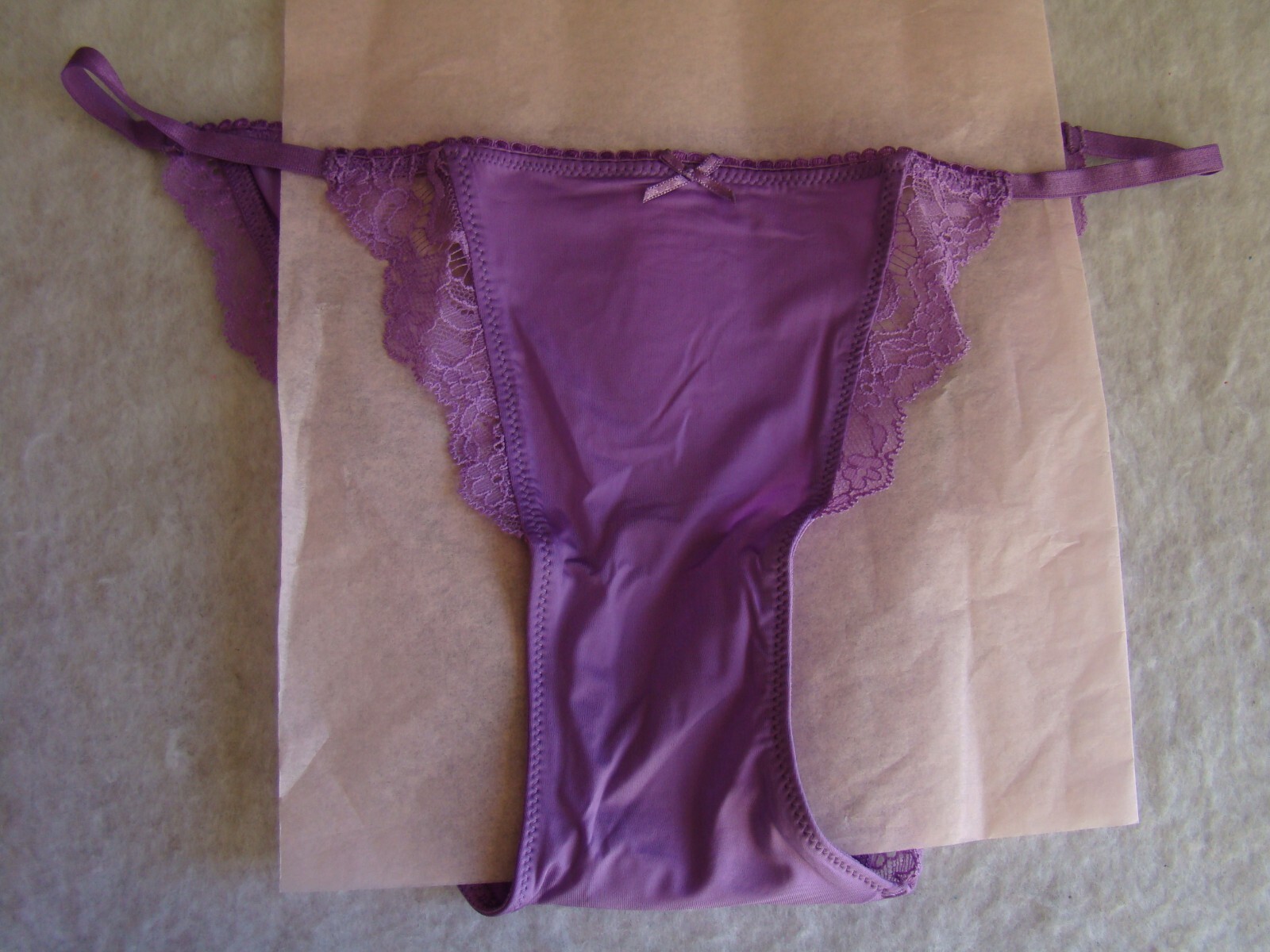 New Victoria’s Secret Dream Angel Purple Floral Lace Strappy Sides String Bikini