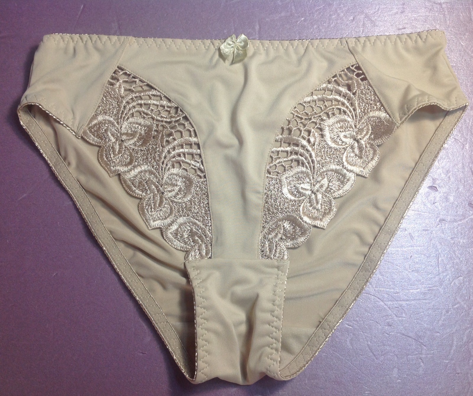 Women Panties,bikinis SZ. XL Mocha Shiny Soft W/floral Fishnet&decoration Wakoii