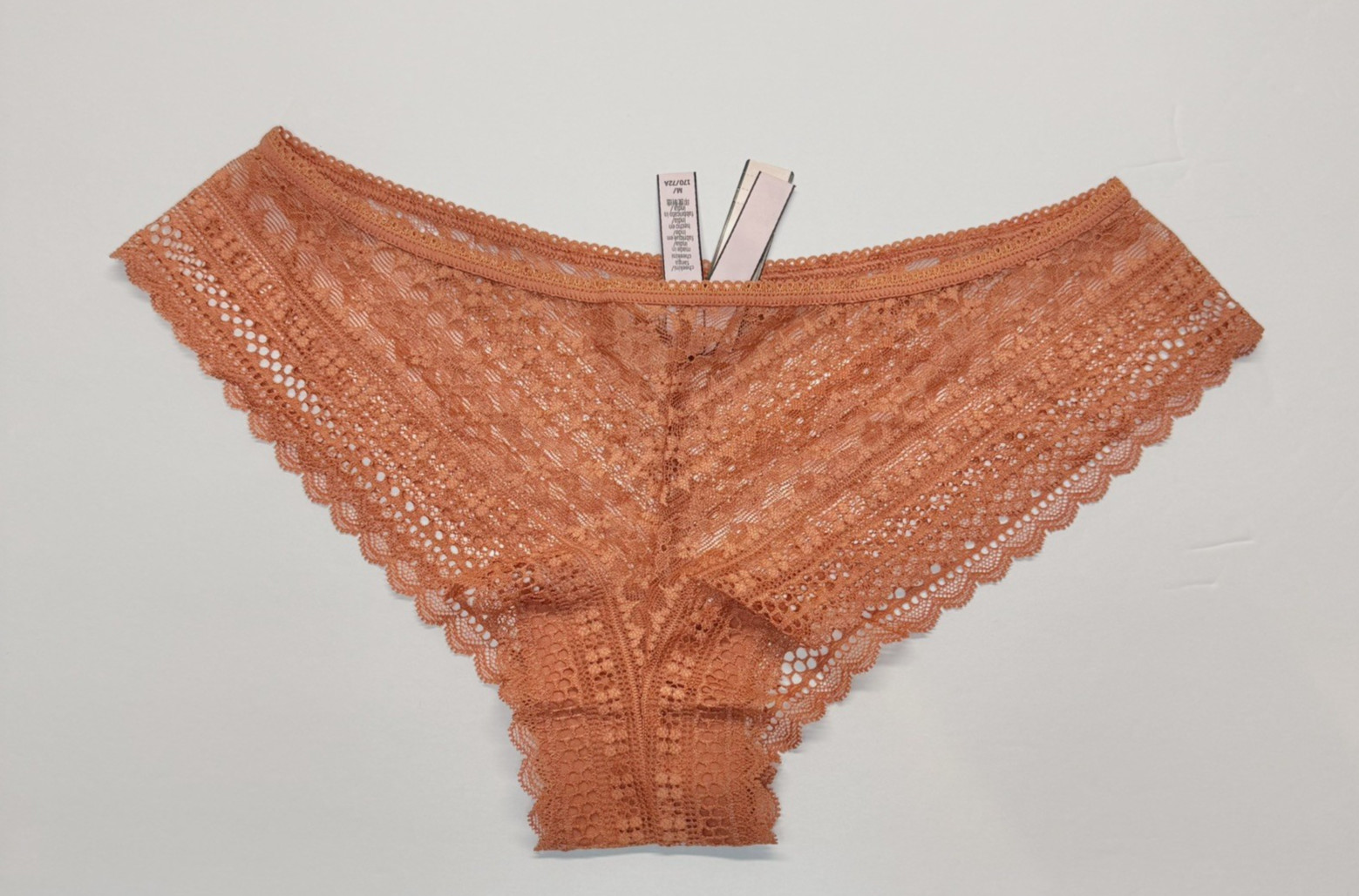NWT 2016 Vintage Victoria’s Secret Pretty Lace Cheekini Panties Size Medium