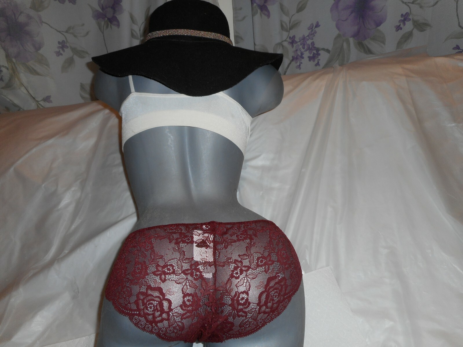 Intimissimi Italian Dusty Rose & Dark Red Brief Panty Size Medium sold separate
