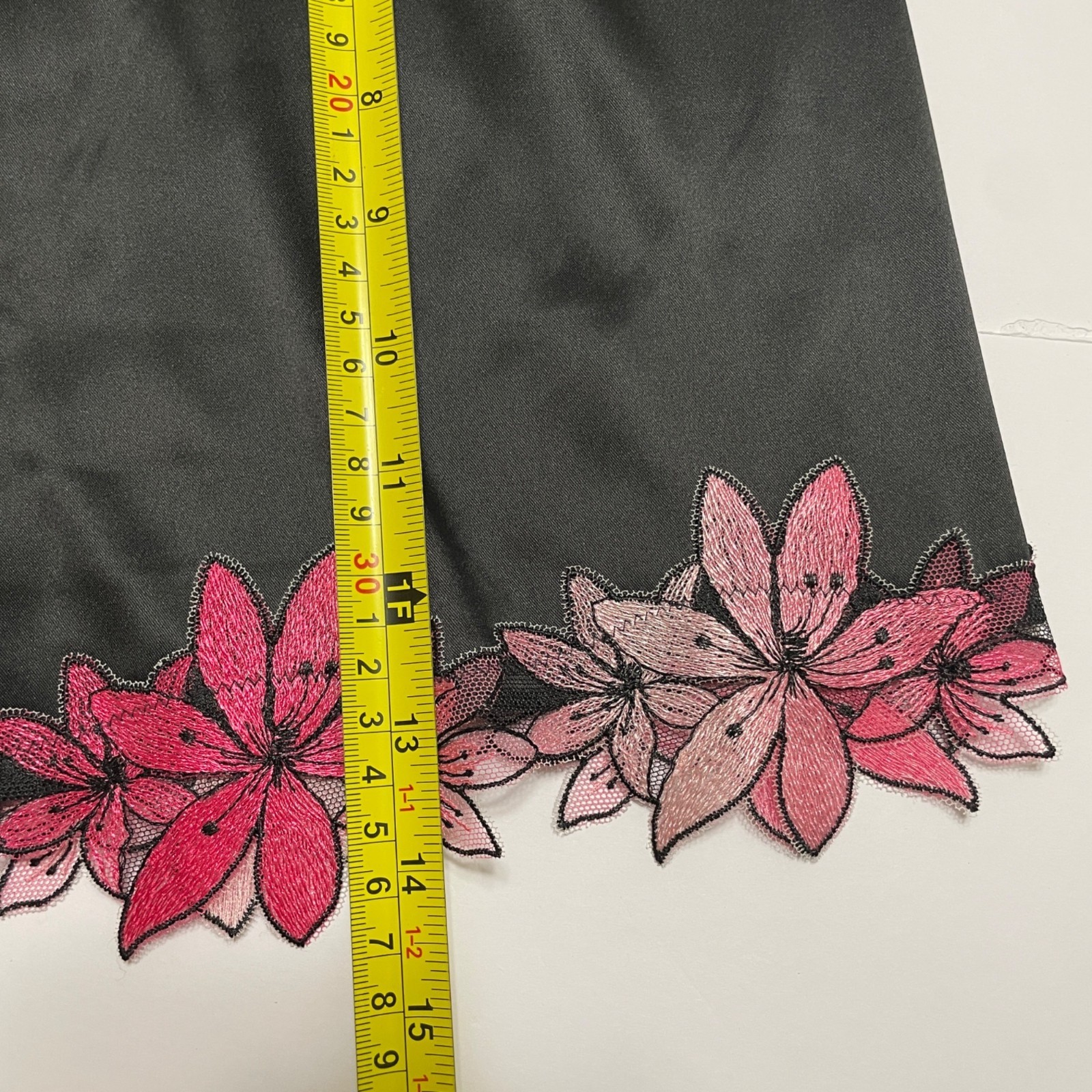Victoria’s Secret Ziggy Glam Floral Embroidery Cami Slip Skirt Set NWOT Size S