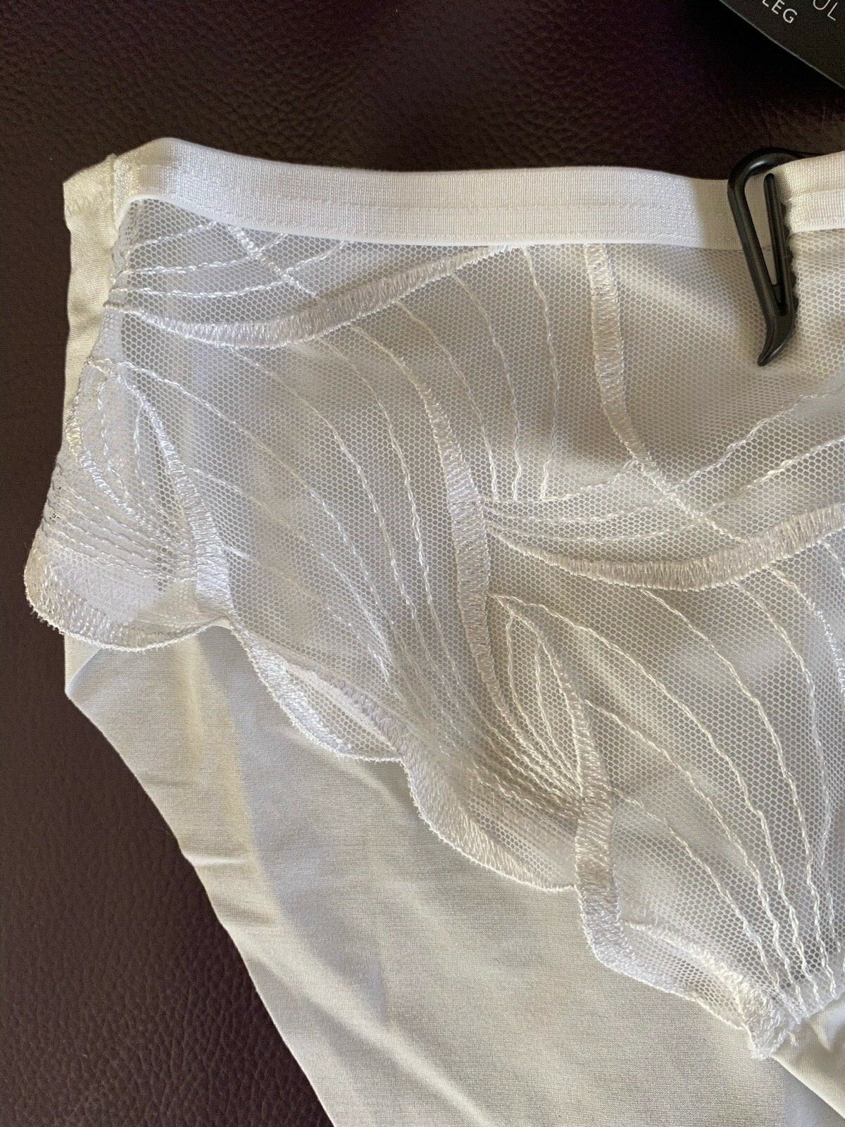 BNWT AUTOGRAPH WHITE EMBROIDERED TANGA BRAZILIAN STYLE KNICKERS – SIZE 22!!