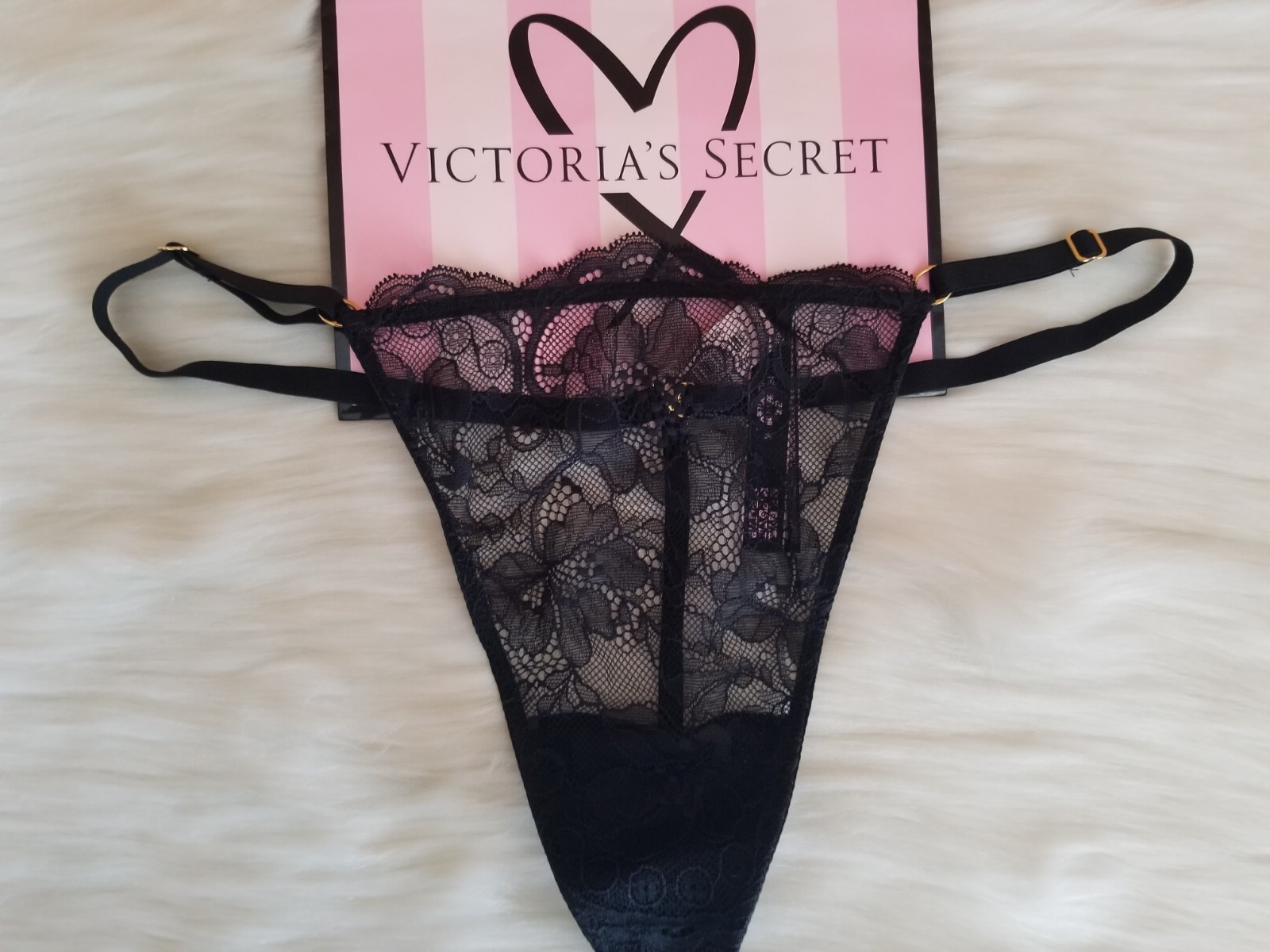 VICTORIA’S SECRET V- HARDWARE ADJUSTABLE BLACK LACE V-STRING THONG PANTY XL