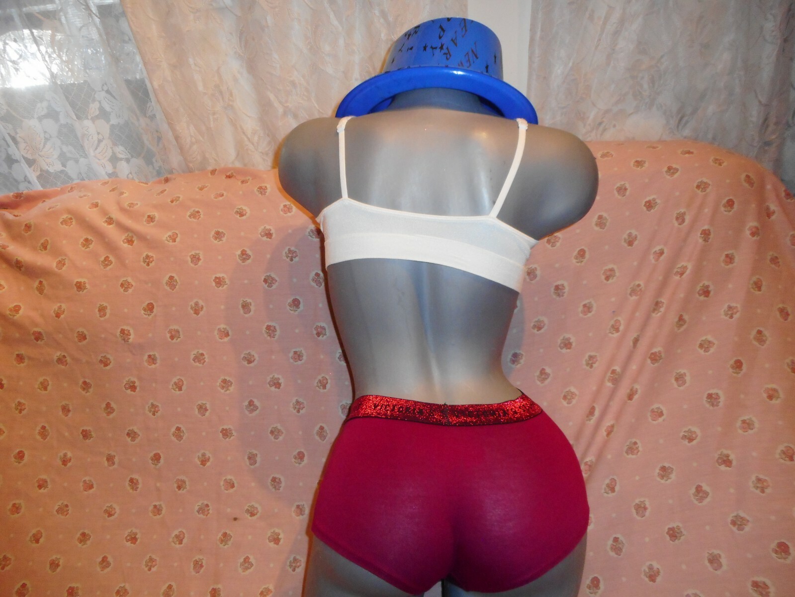 Victoria’s Secret Burgandy Shortie Panty Size SMALL/PETITE