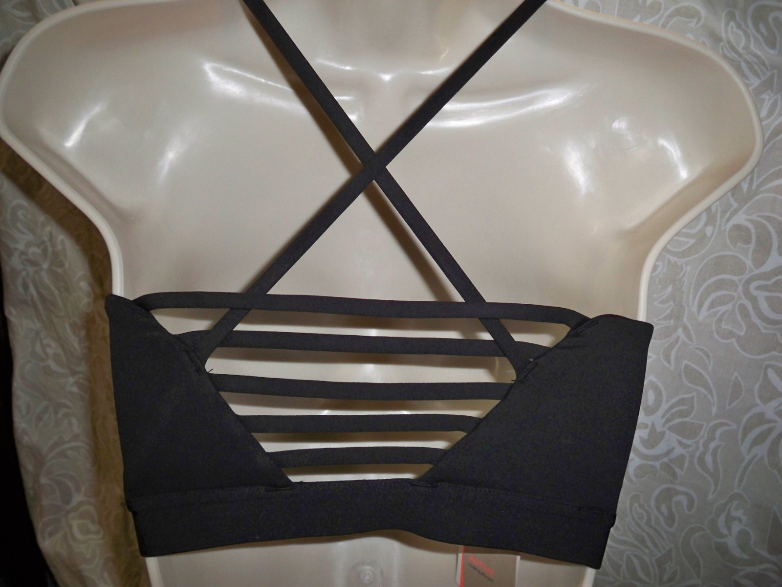 SPORTSBRA H&M CAGE BLACK UNLINED LARGE L NEW