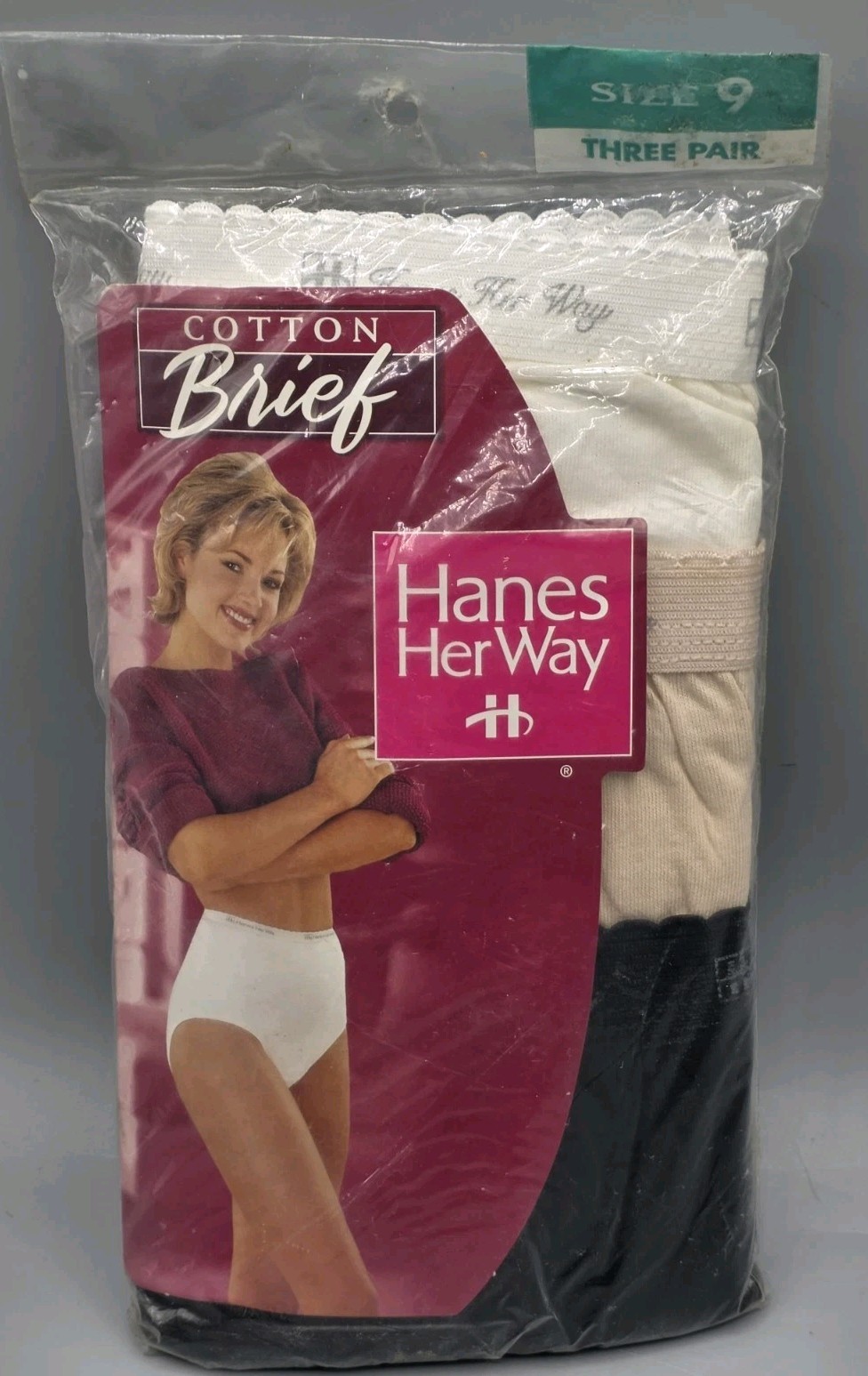 VINTAGE 1997 Hanes Her Way Cotton Brief (3) Pair Size 9 Black/White/Beige – NEW