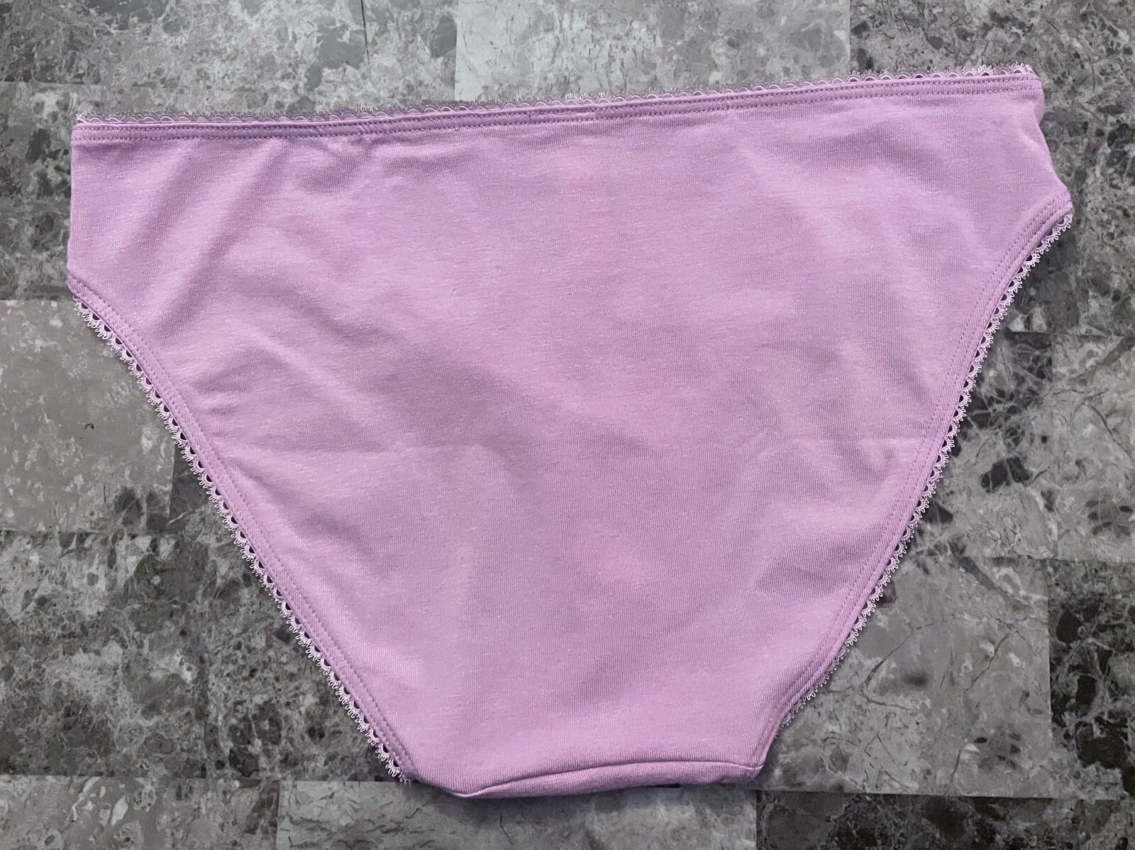 NWT VICTORIA’S SECRET S LAVENDER EMBROIDERED PURPLE FLORAL BOW BIKINI PANTIES