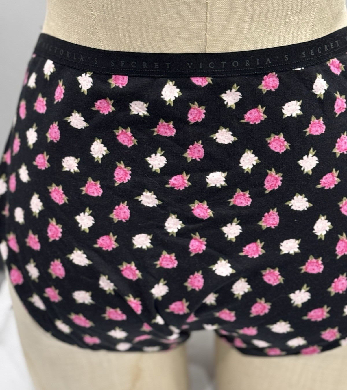 Victoria’s Secret Bikini /Hip Hugger/High Leg Size XL Underwear Pack of 3