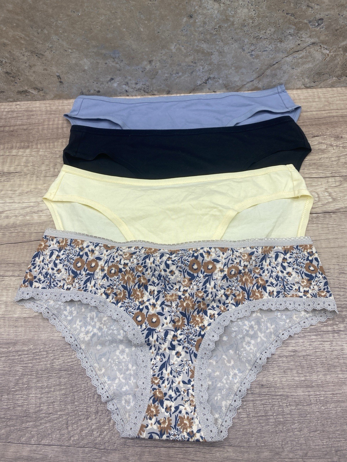 Pact Organic Cotton Boyshorts Briefs 4 Pack Women’s Size M Color Mix