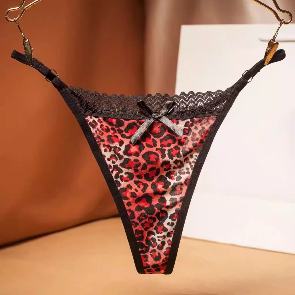 Plus Size Sexy Seamless Ice Silk Panties Leopard Thong Low-waisted Underwear