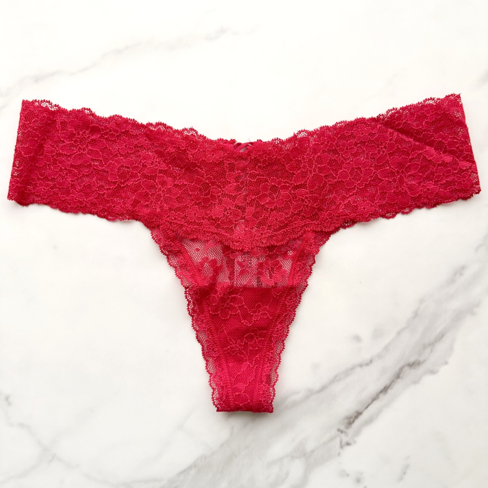 Victoria’s Secret The Lacie Posey Lace Lace-Up Thong Panty Lipstick SZ S/M