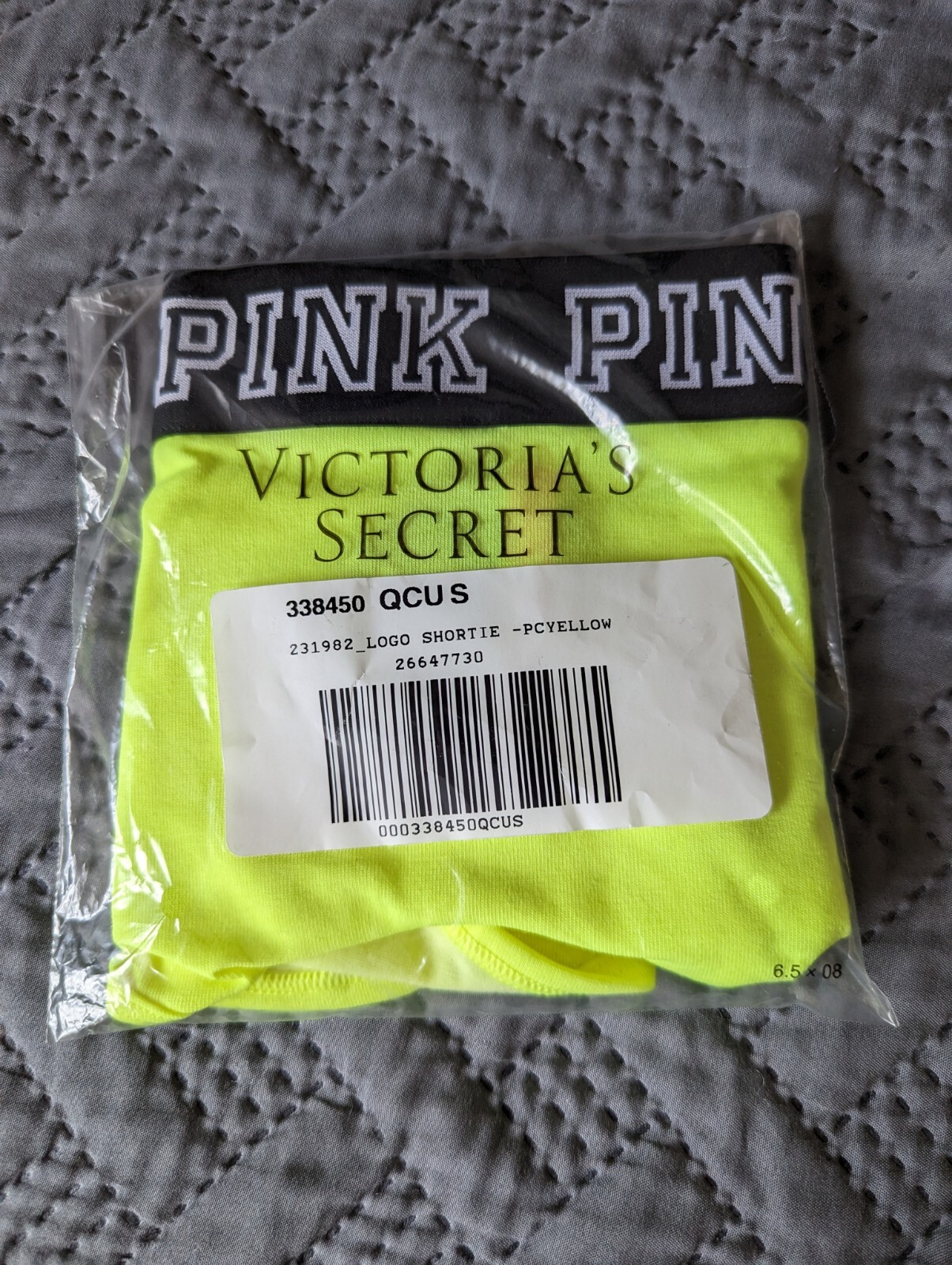 Victoria’s Secret PINK Logo Boyshort Panty in Block Elastic Lemon Blaze Sz Small