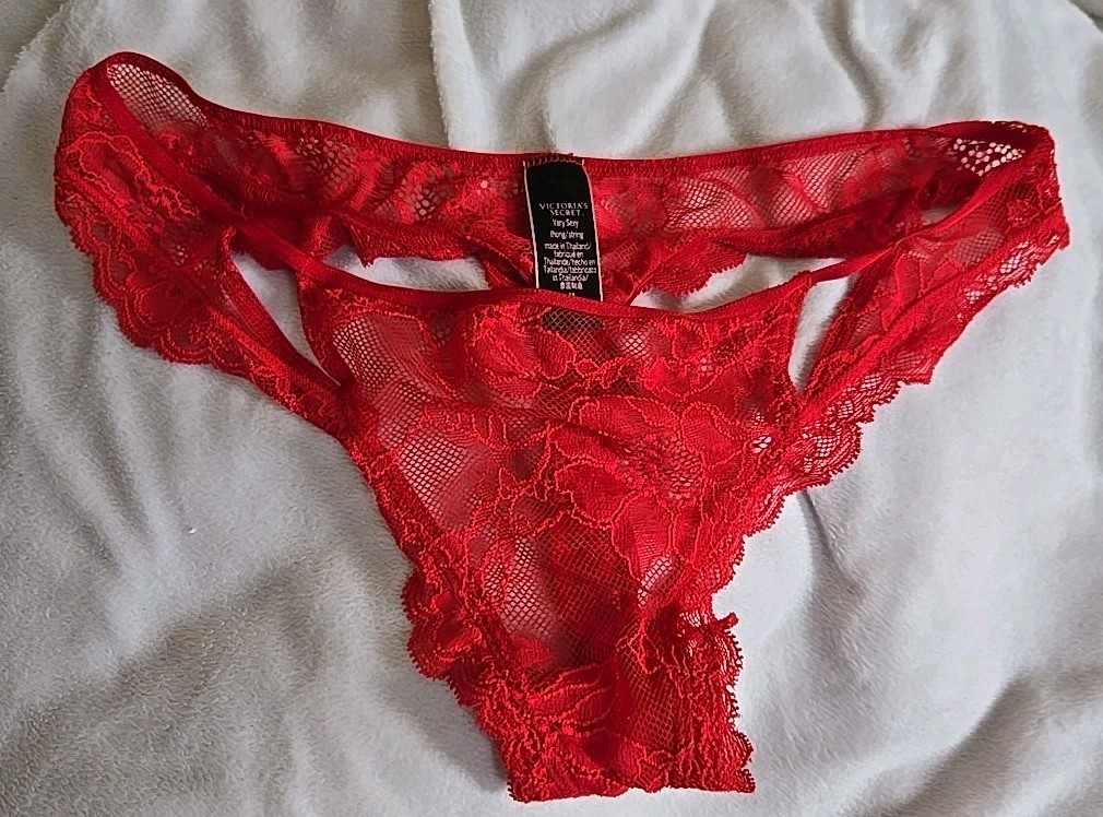 Victoria’s Secret Very Sexy Thong VString Size Medium RED Lace Panties