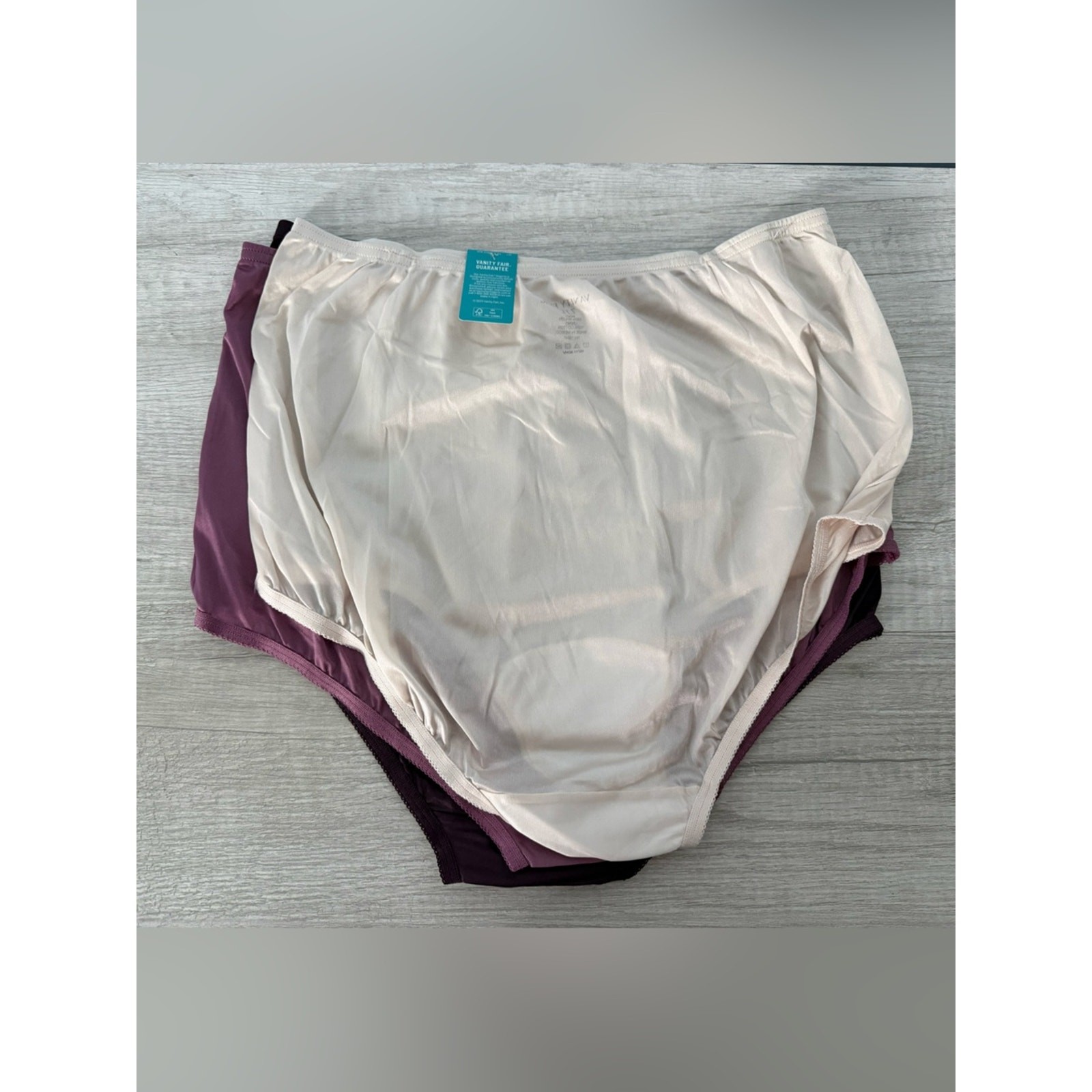 Vanity Fair Women’s Multicolor 3-Pk. Perfectly Yours Brief Underwear Size XL