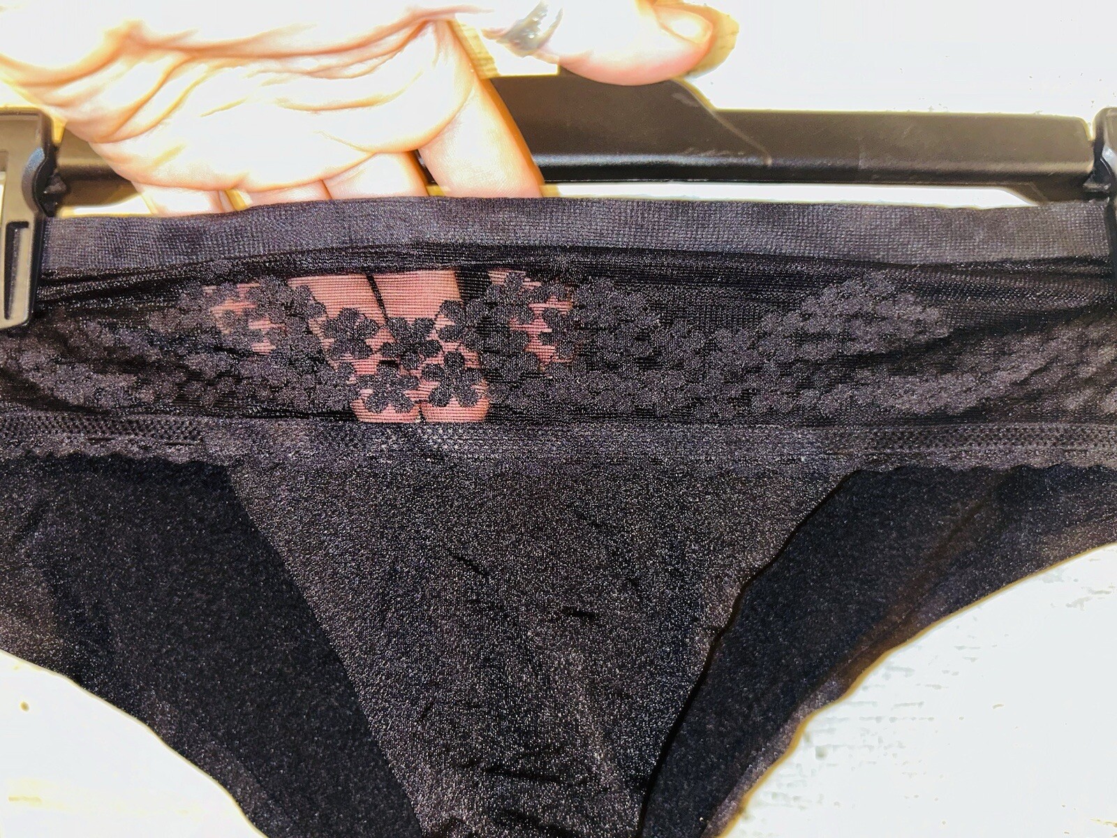SPLENDIES PLUS 2X BLACK NEW THONG PANTIES NEW W TAGS LACE ACCENTS SOFT PRETTY