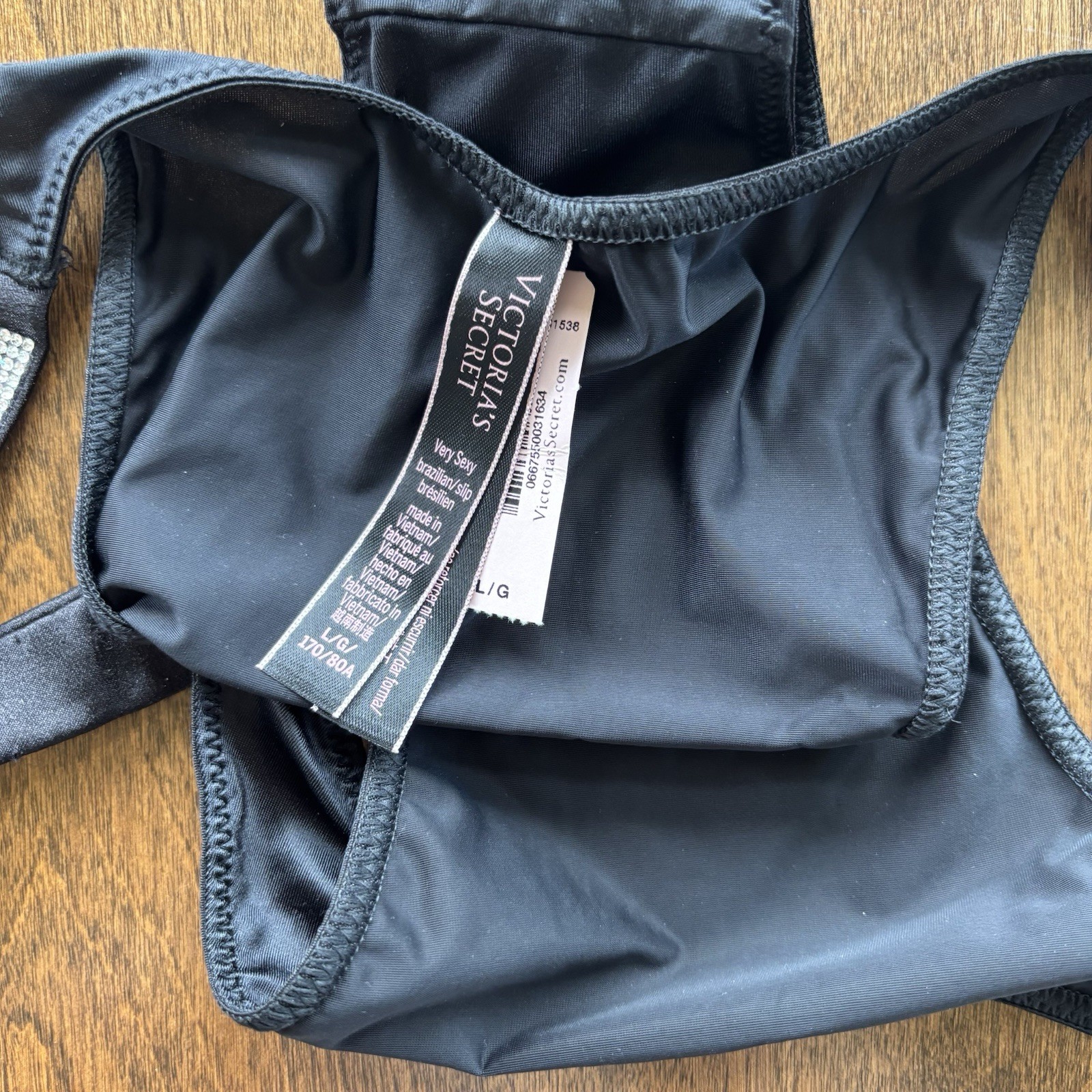 Victoria’s Secret Very Sexy Brazilian Rhinestone Embossed Side Black Large NWT