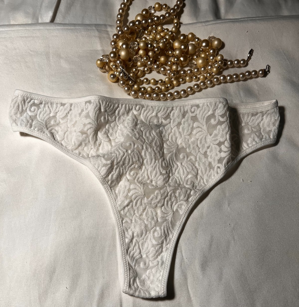 NEW Victoria’s Secret High Cut Thong Panty Size L Sheer Lace Nylon Spandex