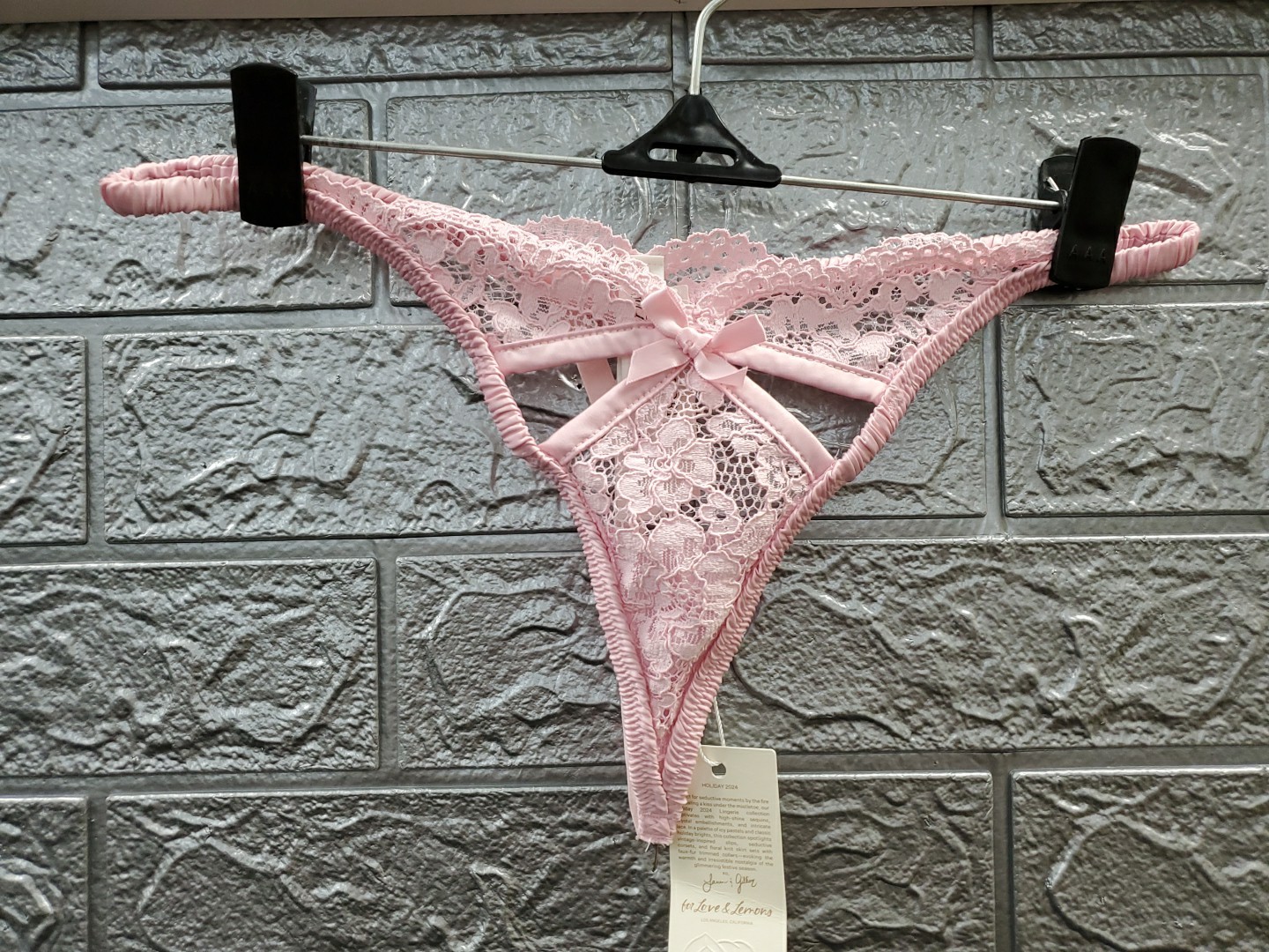 NEW For Love & Lemons Cut Out Thong Panty – Pink Size Small