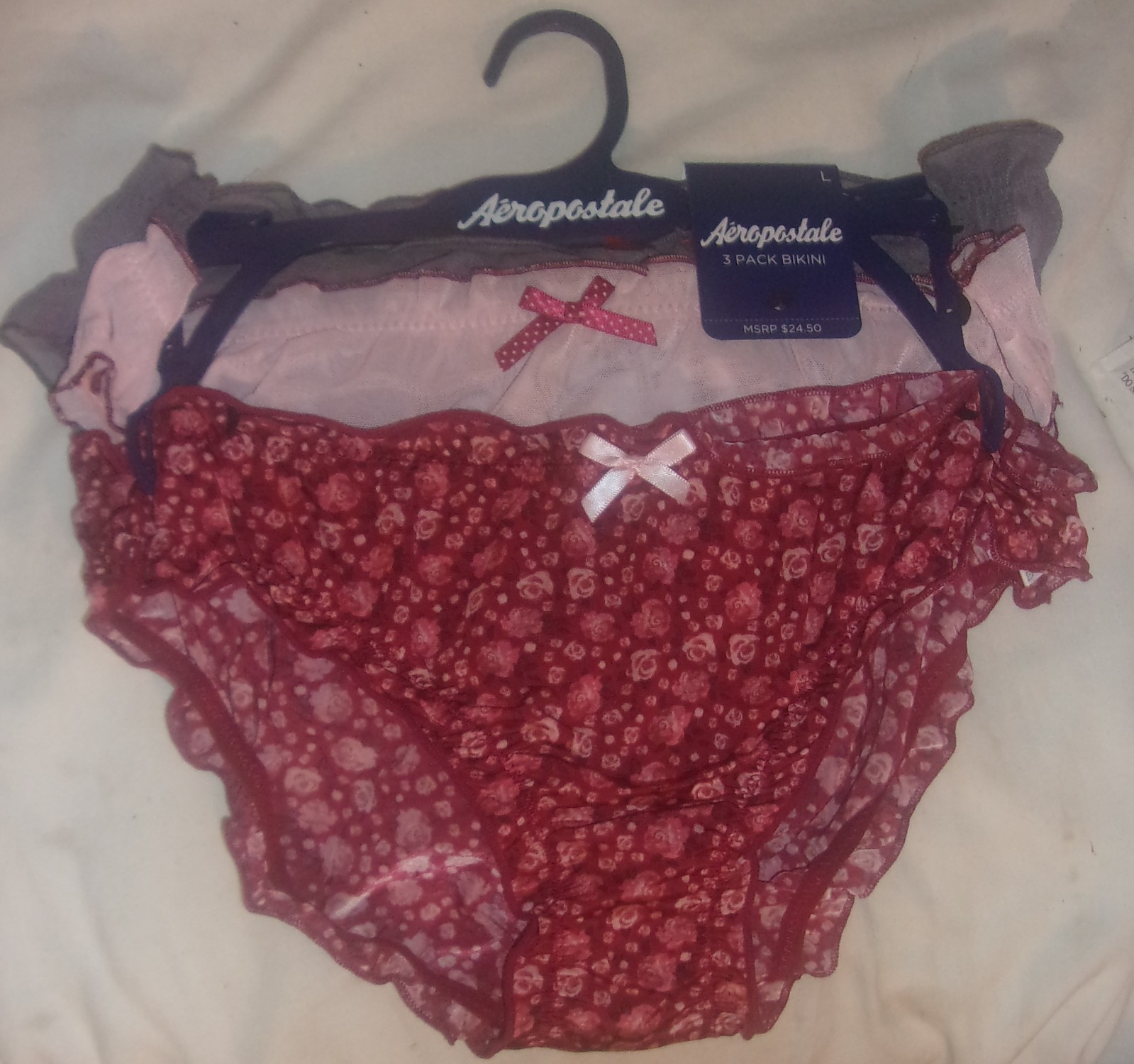 AEROPOSTALE PANTIES SIZE LARGE 3 PACK SKIMPY AND SEXY GRAY, PINK, RED W FLOWERS