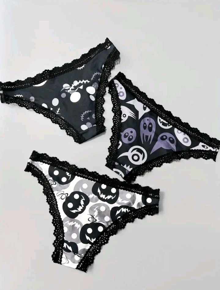 (44) 3 Black Lace Stitching Mid Waist Sexy Halloween Briefs Size 16 UK XL