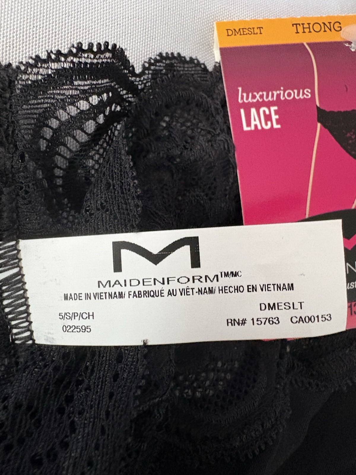 NEW Maidenform Luxurious Lace Thong Multicolor DMESLT 2 Pair Thong Womens Small