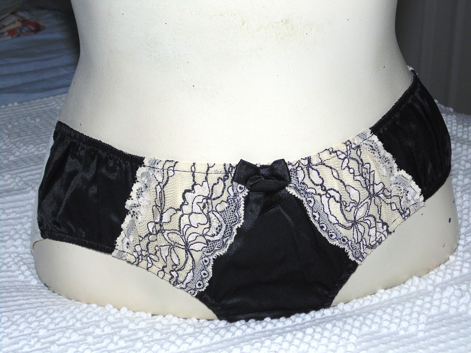 Nwt WENDY GLEZ Italian Lace Silk Shiny Black Bikini Knickers Panties w Mesh S 5