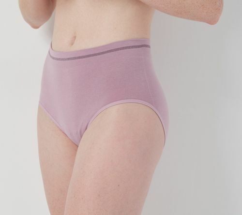 BREEZIES Seamless Brief Gift Pack SETS OF 4 OR 5 PAIRS A389685