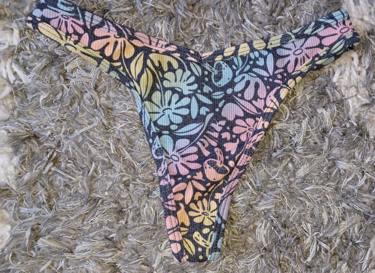 VS pink cotton ribbed thong Panty NEW SIZE medium neon ombre graphics