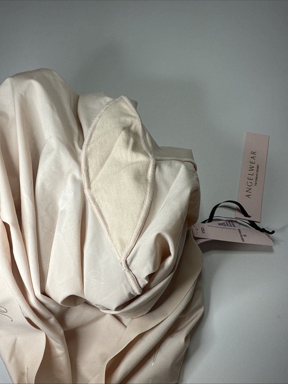 Victoria’s Secret Angelwear Beige Nude Slimming Short Shapewear Size Small Spanx