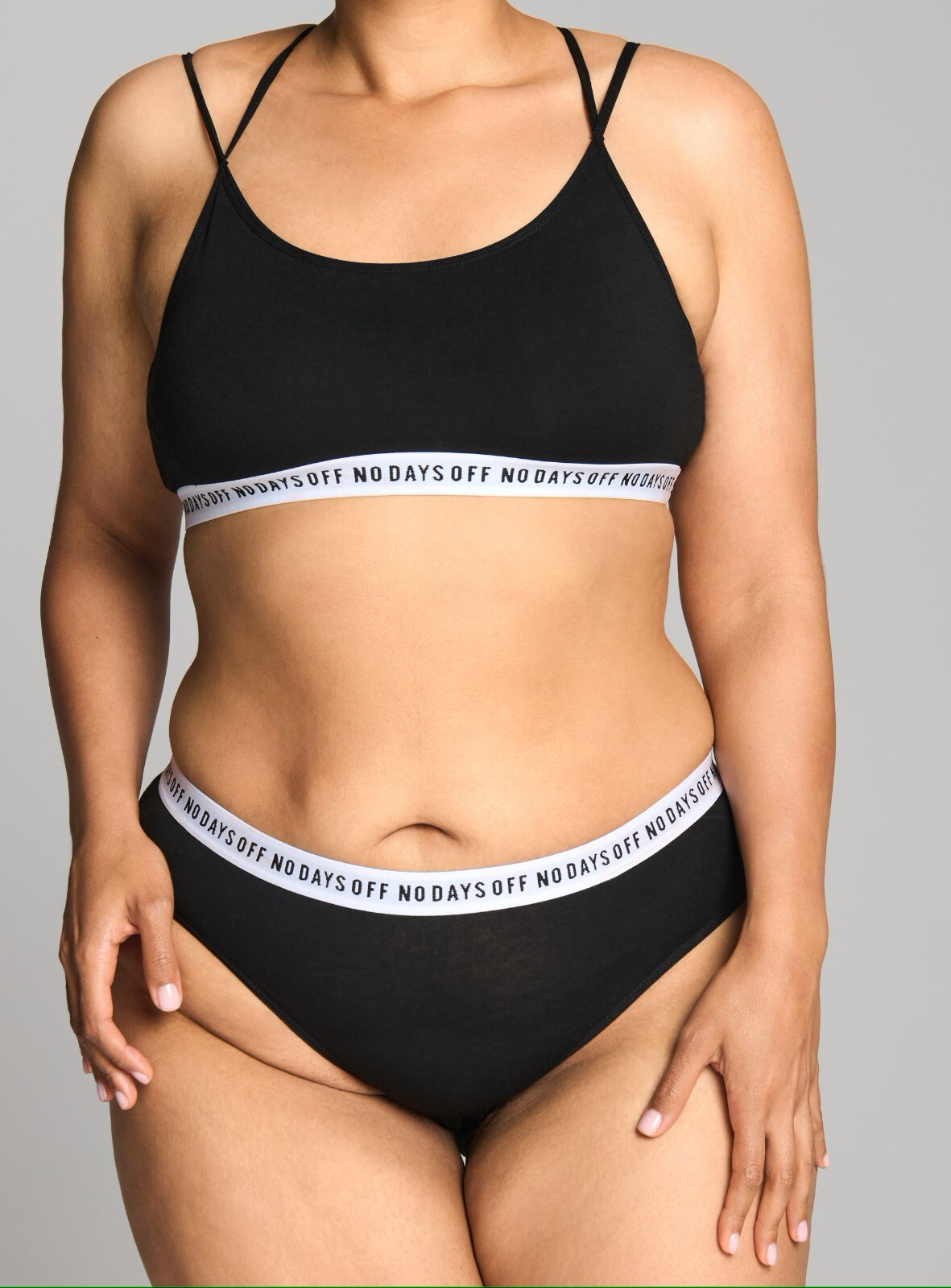 2 BLACK & PINK BRAZILIAN BRIEFS L / XL INSAY BRIEFS 2 PACK BLACK & PINK STRETCH