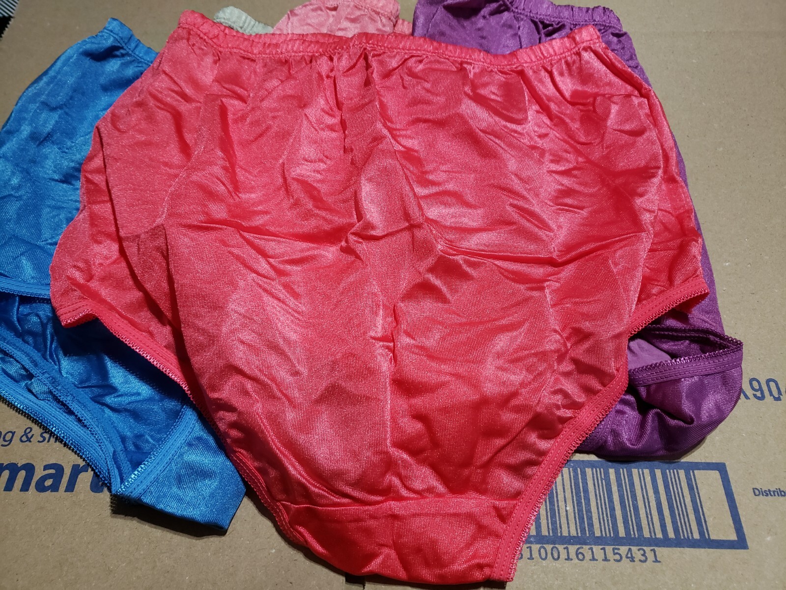 5 Cozee Corner Fullback Nylon Panties Size 6