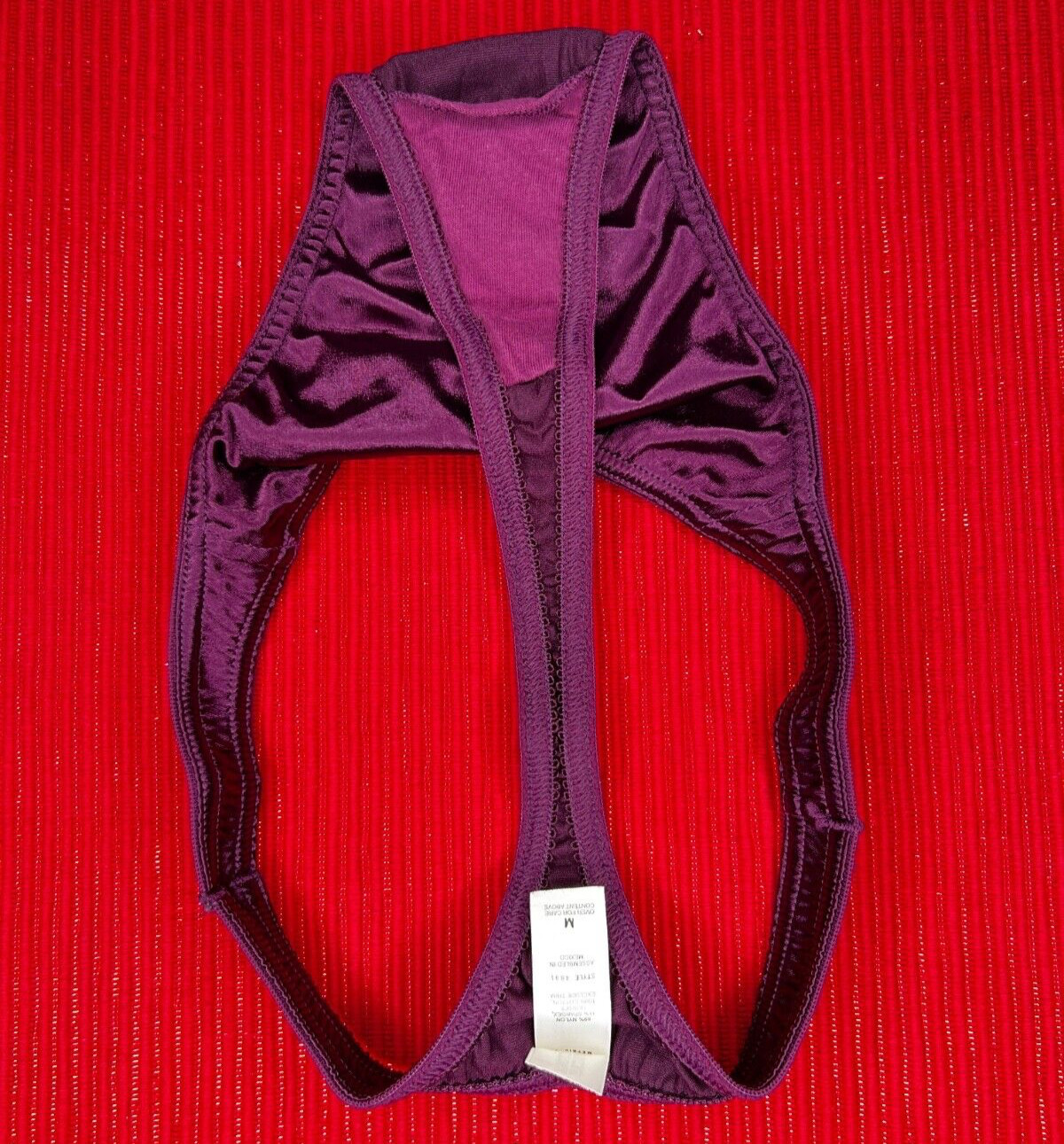 NWOT 1998 Vintage Victoria’s Secret Second Skin Satin Thong RARE!! Dated 03/98