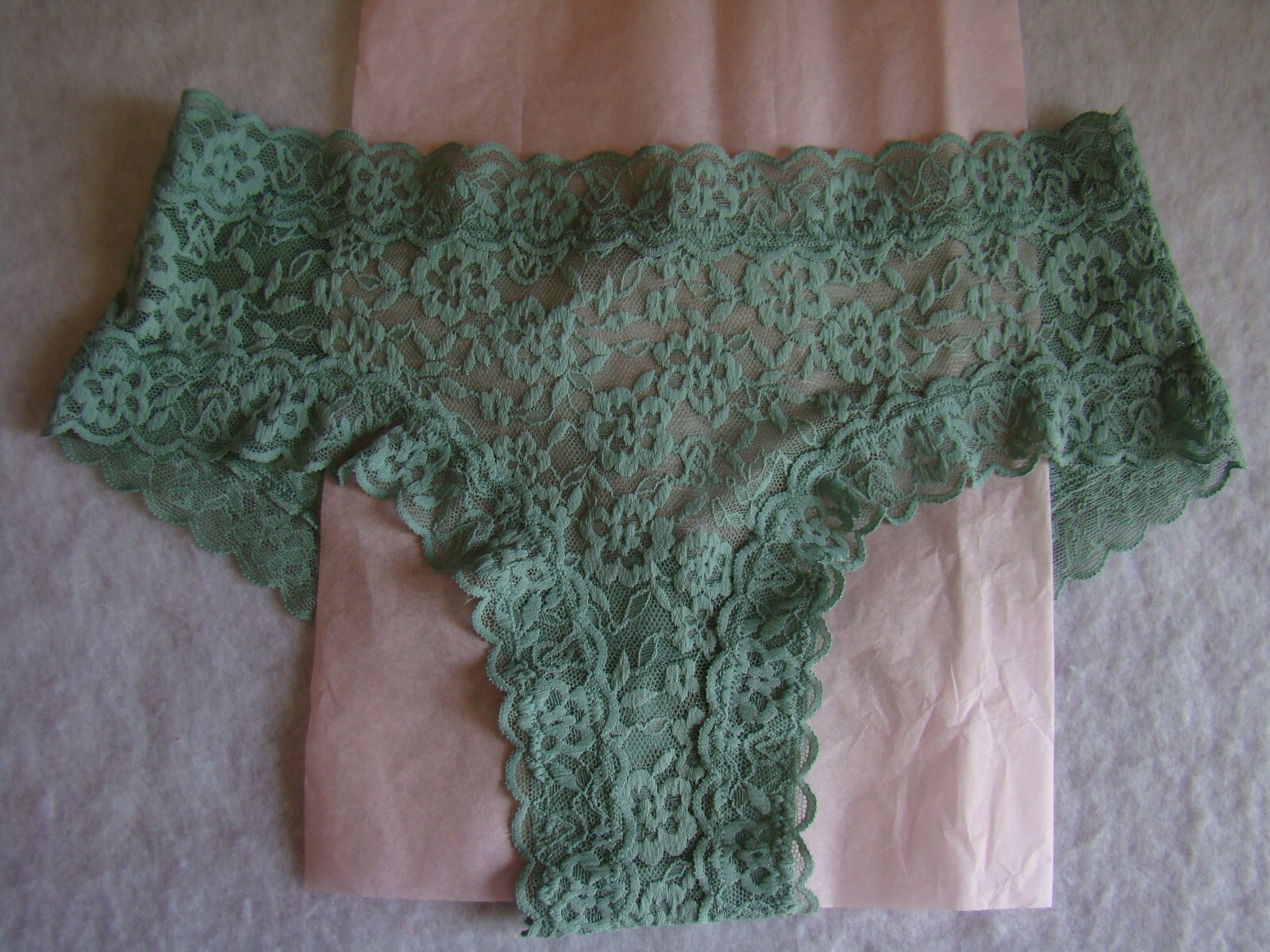 New Victoria’s Secret Green Floral Lace with Back Elastic Peep Hole Cheeky Panty
