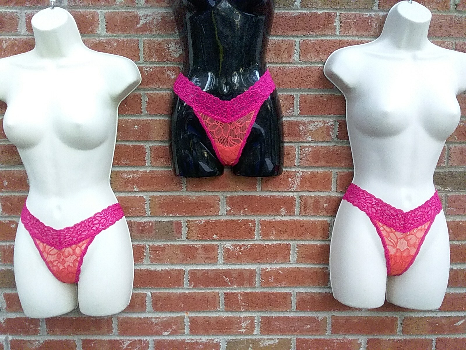 Vtg 90’s Pink & Peach Lace Thong Panties “NEW” FAMOUS MAKER No Tags 3pr XS *READ