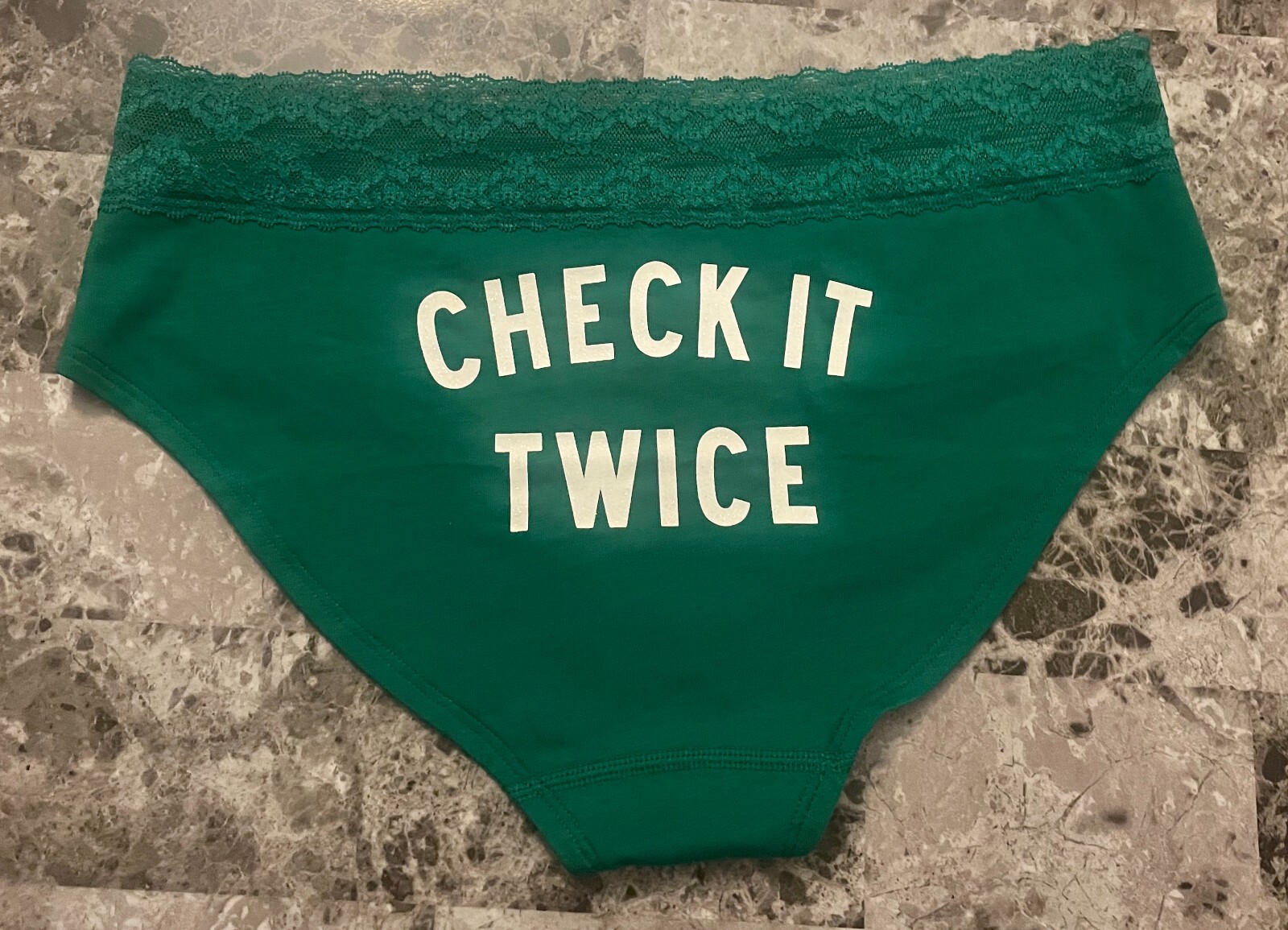 NWT VICTORIA’S SECRET LARGE GREEN CHECK IT TWICE LACE RARE HIPHUGGER PANTIES