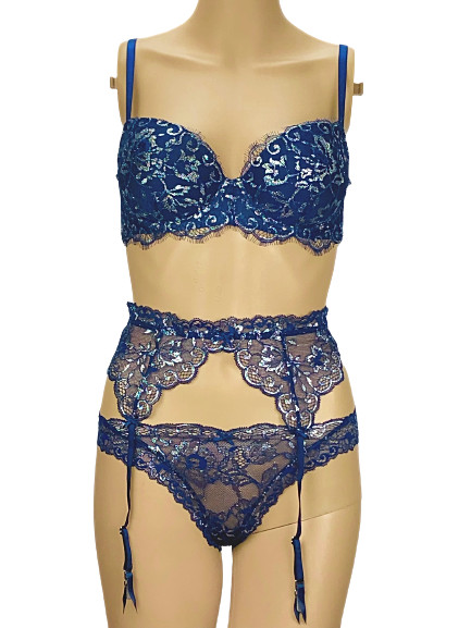 VICTORIAS SECRET DREAM ANGELS DEMI BRA + THONG PANTY + GARTER BELT SET XS S NWT