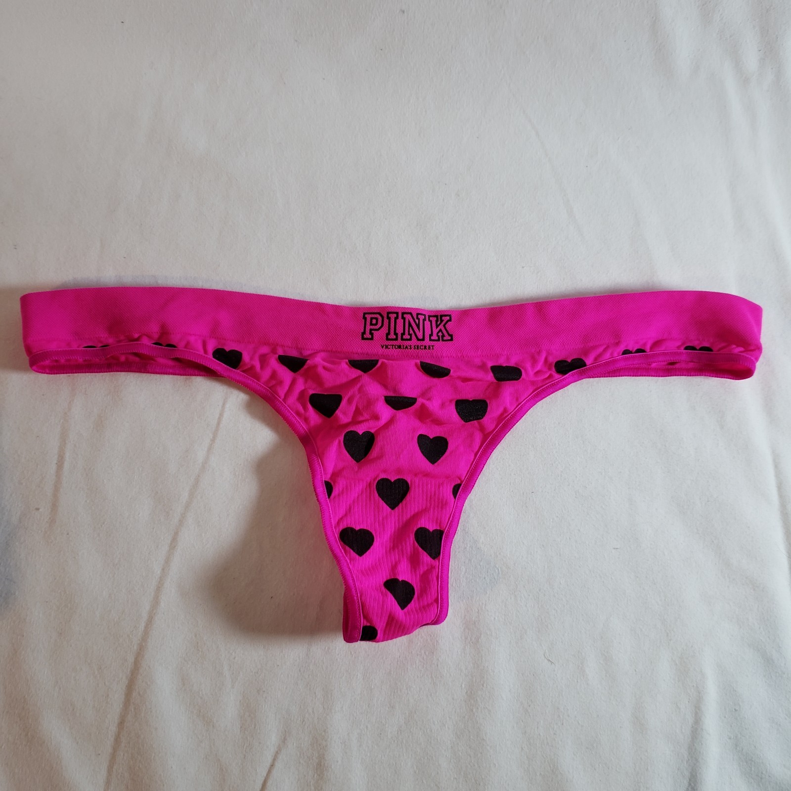 Victoria’s Secret PINK YOGA Extra Low Rise Thong Medium Stretch Heart VTG NWT