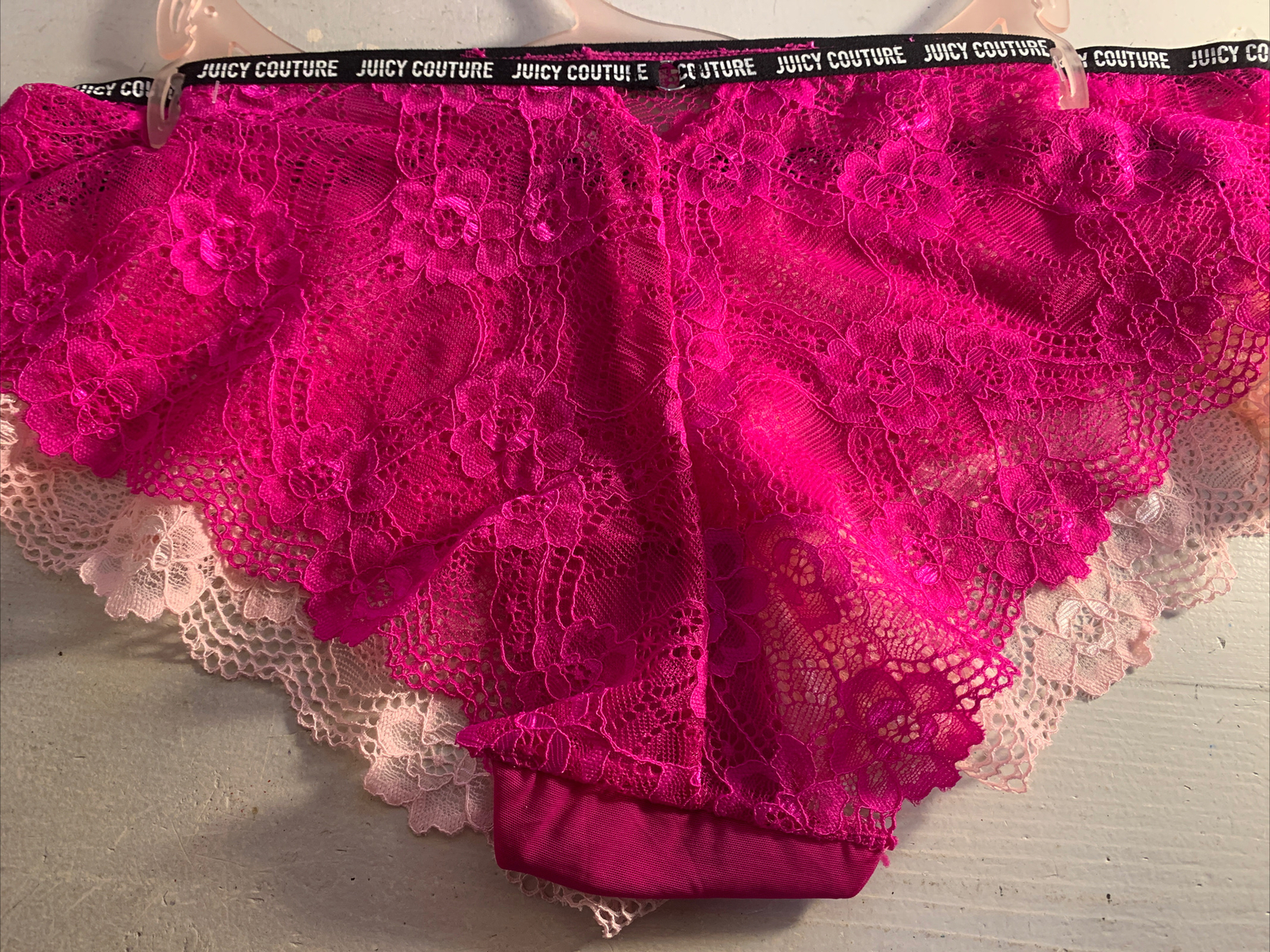 JUICY COUTURE INTIMATES 2 PACK CHEEKY BIKINI LACE PANTIES XL PINKS